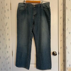 Old Navy Women's Jeans Straight Leg  regular wash size 20 Denim